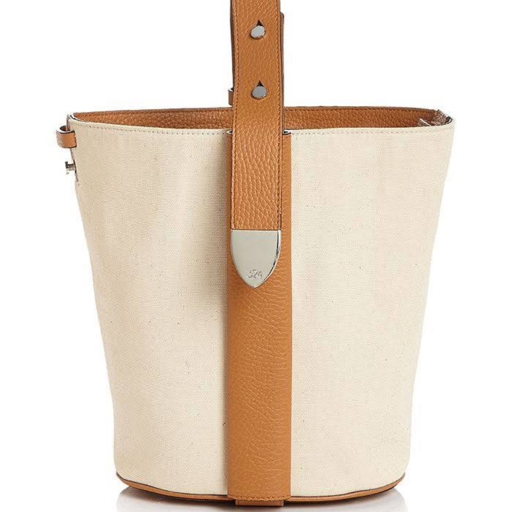 324 New York Designer Bucket Bag